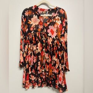 Free People Everything and More Floral Tunic Long Sleeve Blouse. Womens XS